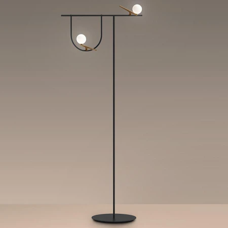 Торшер Artemide 1102010A Yanzi Торшер Artemide 1102010A Yanzi