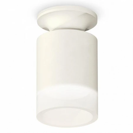 Точечный светильник Ambrella Light XS6301104