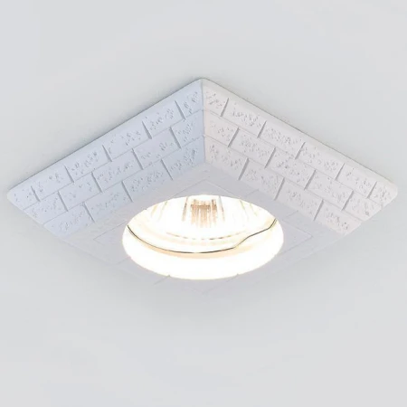 Точечный светильник Ambrella Light D2920 W